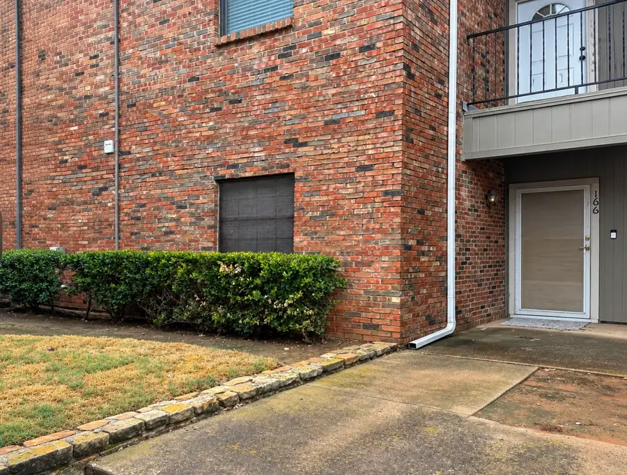 2700 Silver Creek Drive #166, Arlington, TX 76006 - #3