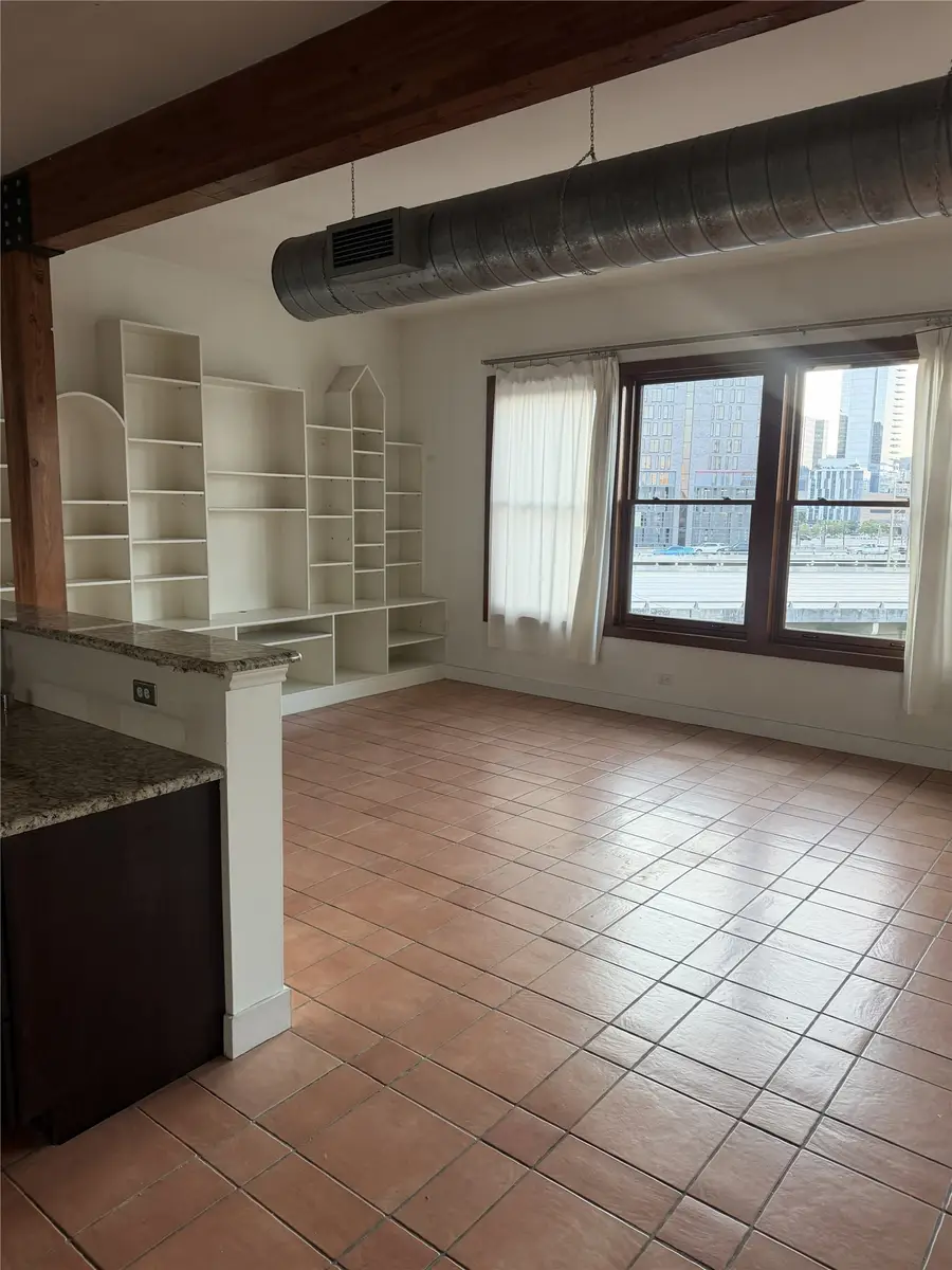 2502 Live Oak #301, Dallas, TX 75204 - #3