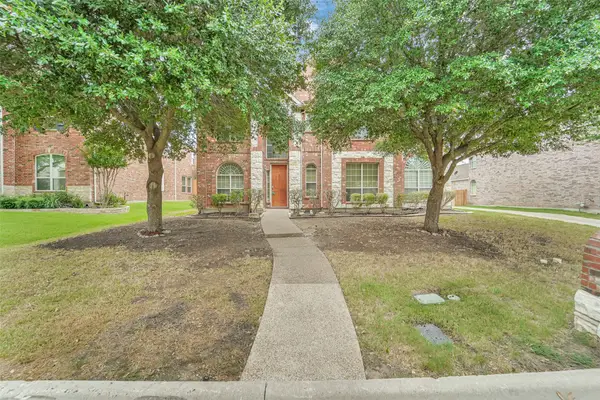 701 Walnut Bend Drive, Mansfield, TX 76063