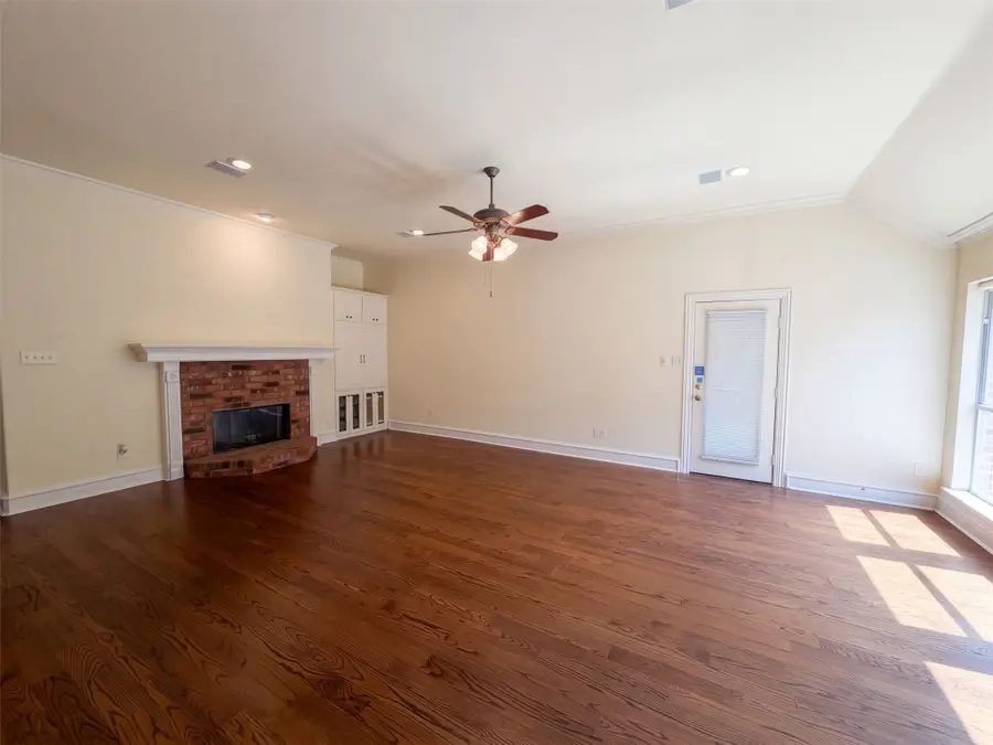 2836 S Lakeview Drive, Cedar Hill, TX 75104 - #3