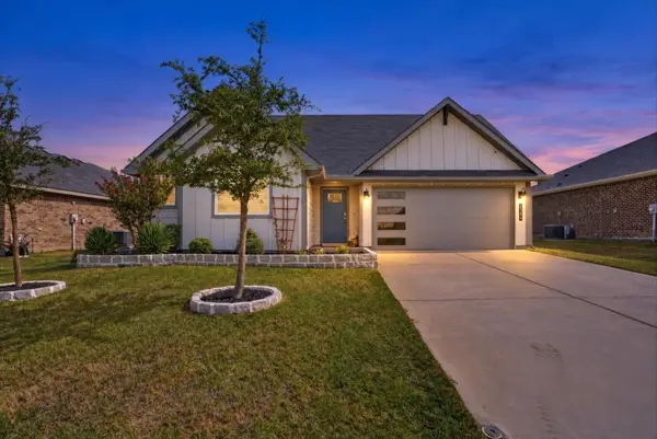 1504 Battery Park Drive, Alvarado, TX 76009