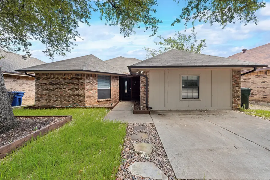 2203 Placid Drive, Carrollton, TX 75007 - #2