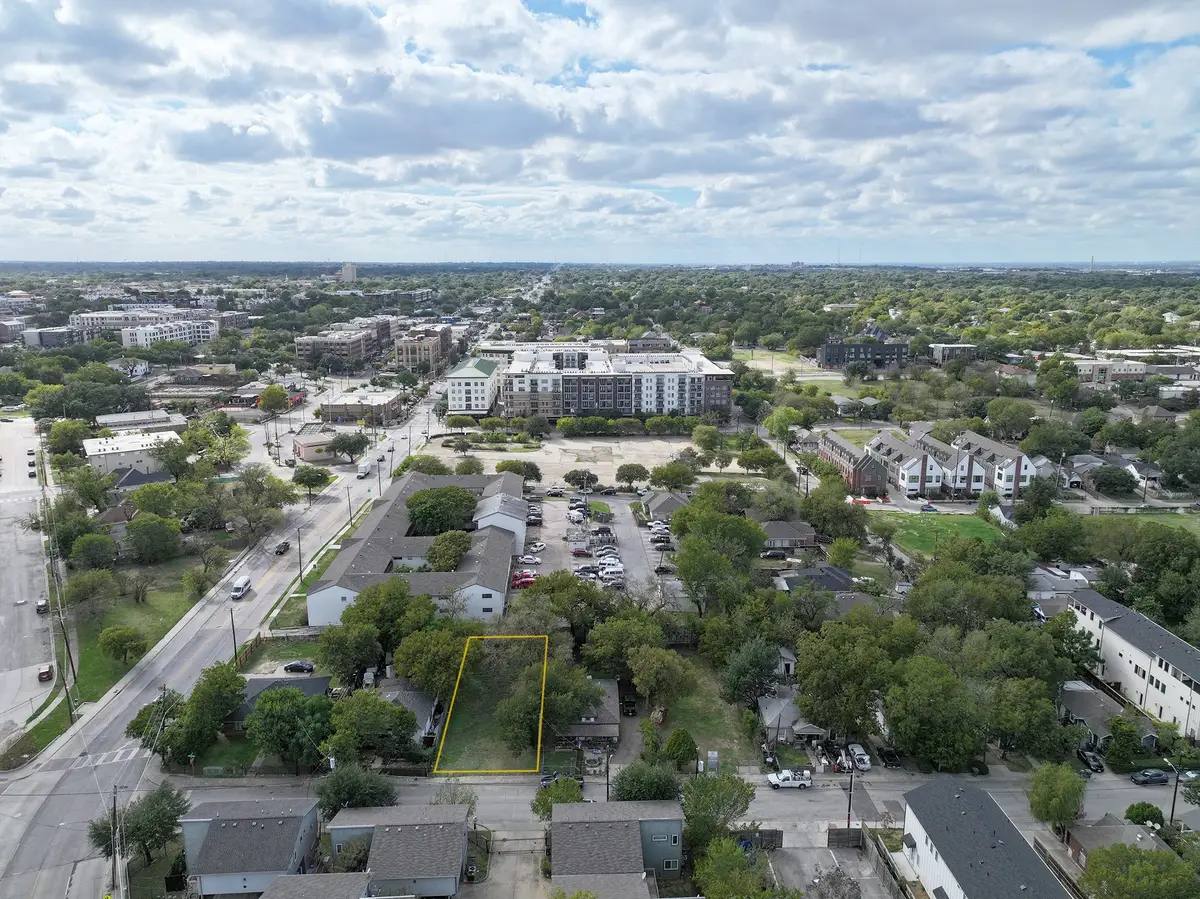 311 N Patton Avenue, Dallas, TX 75203 - #1