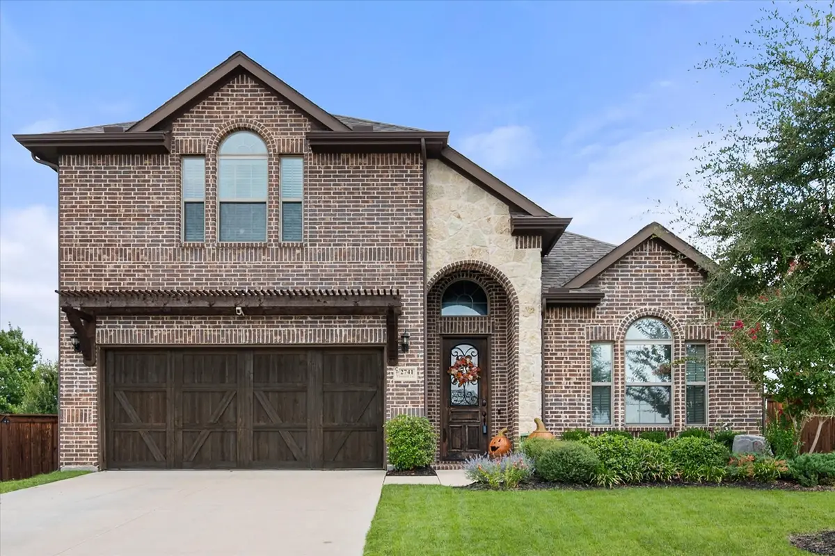 2741 Thornhill Lane, Mansfield, TX 76084 - #1