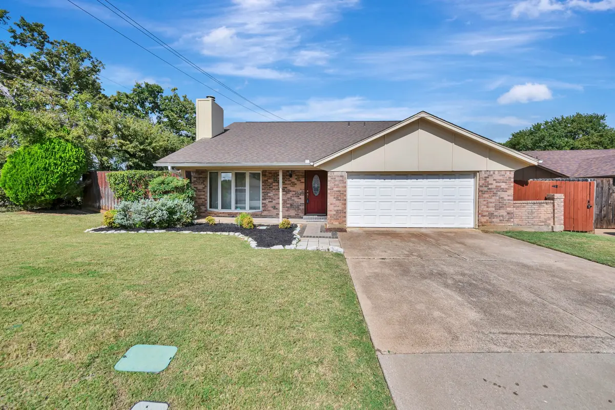 2101 Holt Road, Arlington, TX 76006 - #1
