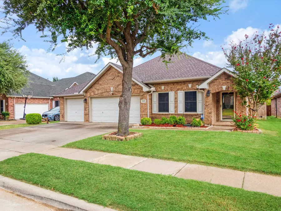5440 Lavaca Road, Grand Prairie, TX 75052 - #2