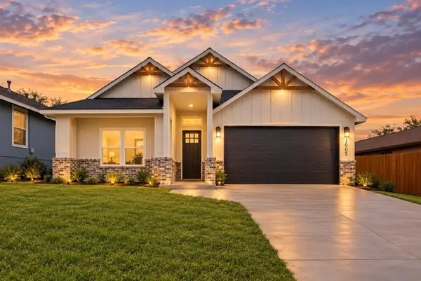 3005 Hanna Avenue, Fort Worth, TX 76106