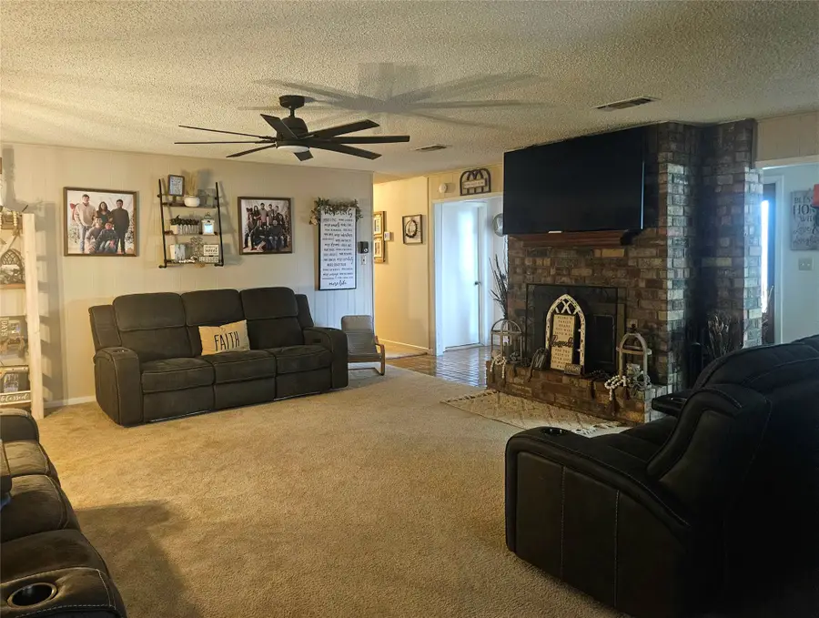 1 Dixie Court, Brownwood, TX 76801 - #3