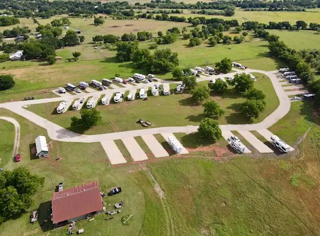 2454 N Sh 144 Highway, Glen Rose, TX 76043 - #2