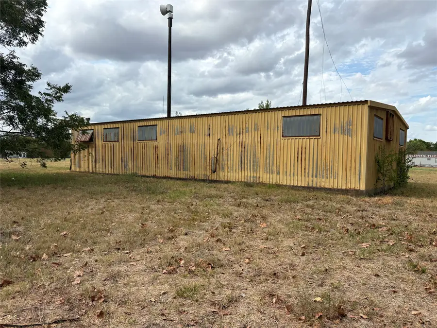 414 N Neal Street, Commerce, TX 75428 - #3