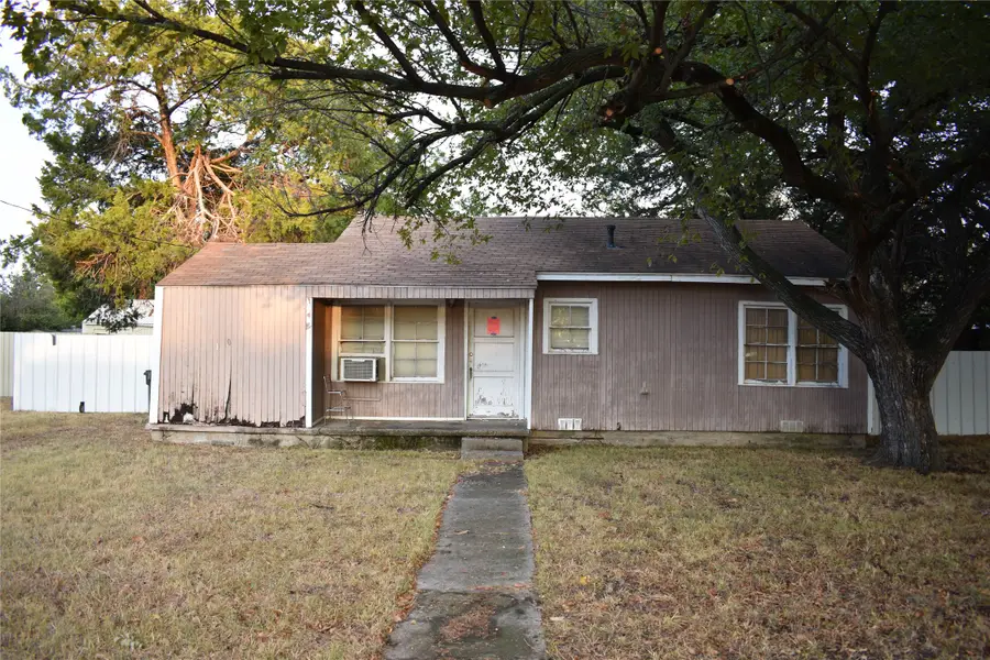 1802 Cottonwood Road, Carrollton, TX 75006 - #2
