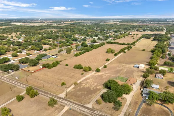 744 Cockrell Hill Road #A, Ovilla, TX 75154