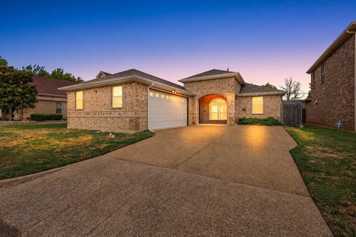 3807 Winding Road, Arlington, TX 76016 - #1