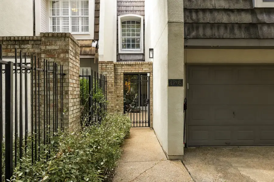 4205 Tomberra Way, Dallas, TX 75220 - #2