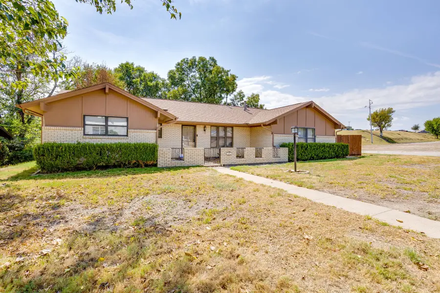 102 Roselawn Drive, Weatherford, TX 76086 - #2