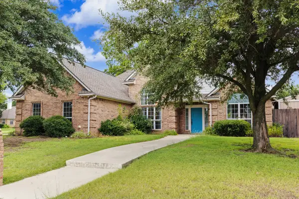 1106 Owl Drive, Decatur, TX 76234