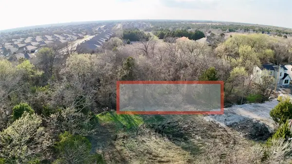 344 Lindell Street, Glenn Heights, TX 75154