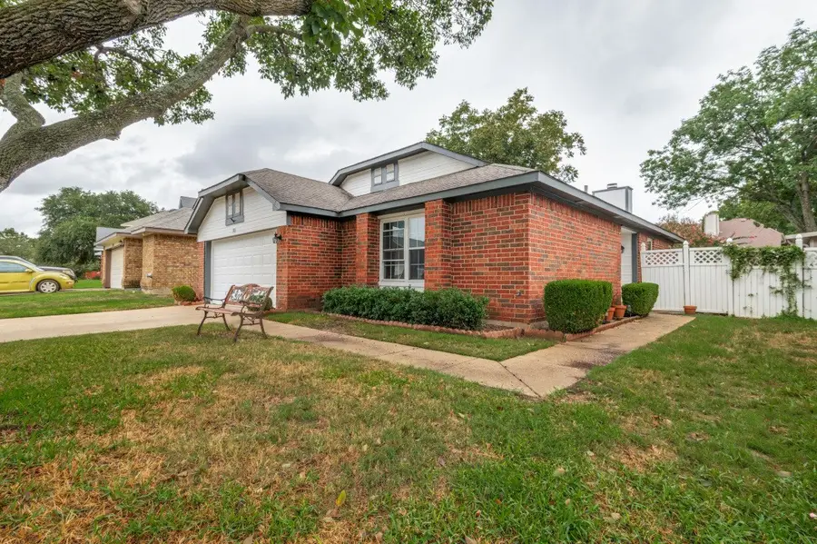 5814 Fox Hunt Drive, Arlington, TX 76017 - #2