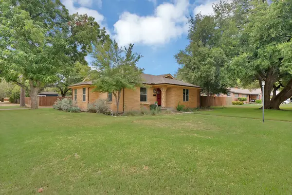7112 Turner Terrace, North Richland Hills, TX 76180