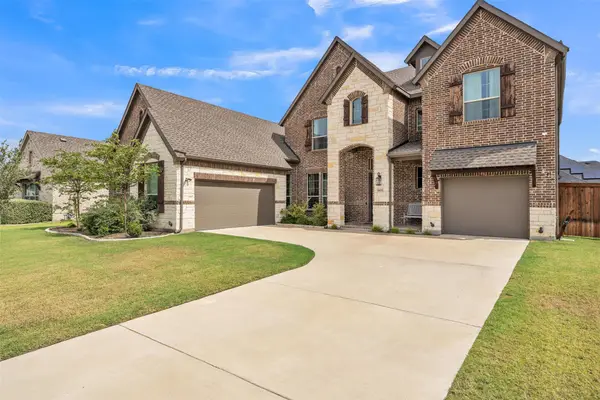 1802 Southpointe Xing, Mansfield, TX 76063