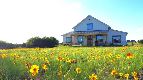 601 Hollow Drive, Lipan, TX 76462