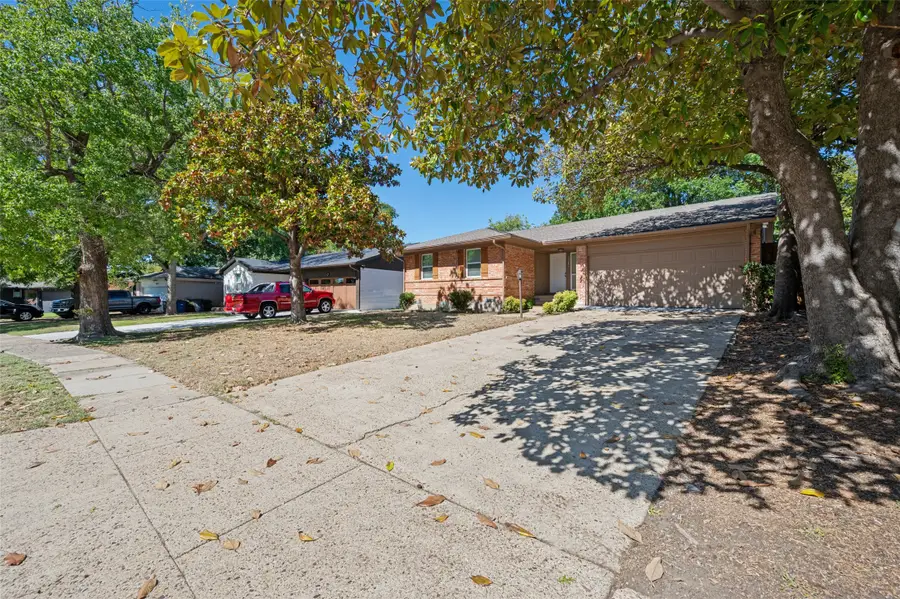 8819 Graywood Drive, Dallas, TX 75243 - #2