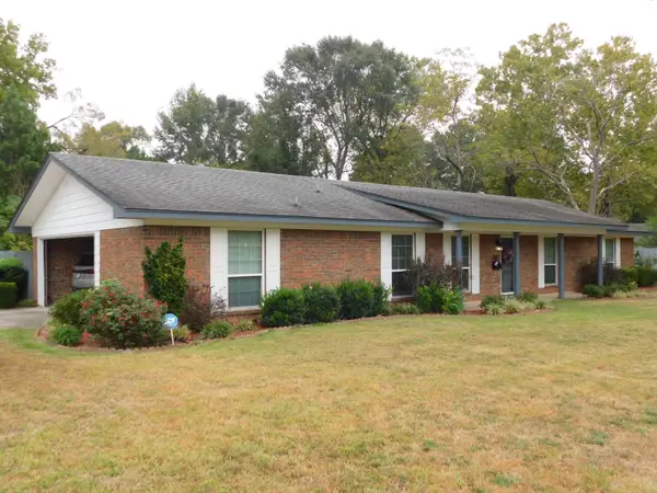 307 SE 8th Street, Springhill, LA 71075