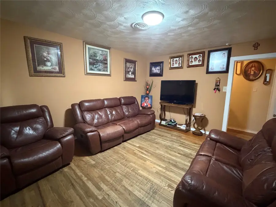 8125 Shafter Drive, Dallas, TX 75227 - #2