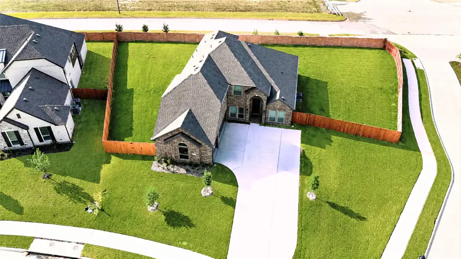 1801 Hidden Creek Drive, Midlothian, TX 76065 - #2