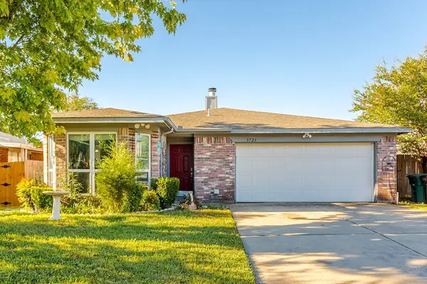 5729 Stone Meadow Lane, Fort Worth, TX 76179