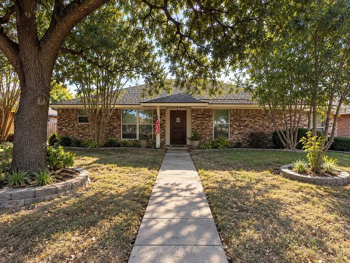 1920 Big Sky Drive, Lewisville, TX 75077 - #1