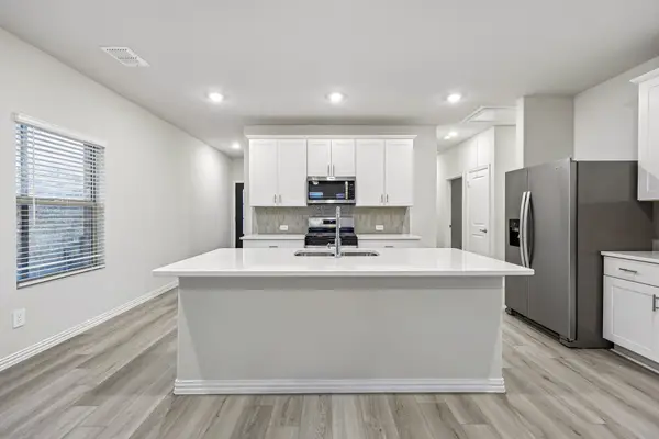 109 Decoursey Drive, Princeton, TX 75071
