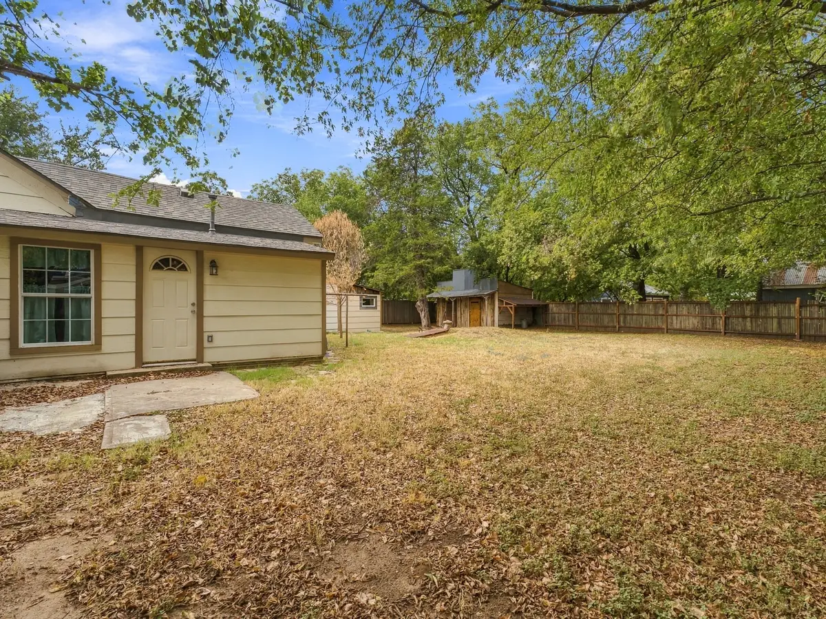 207 N Oneil Street, Alvord, TX 76225 - #1