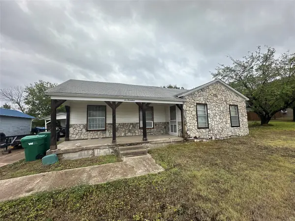 617 E 5th Street, Ferris, TX 75125