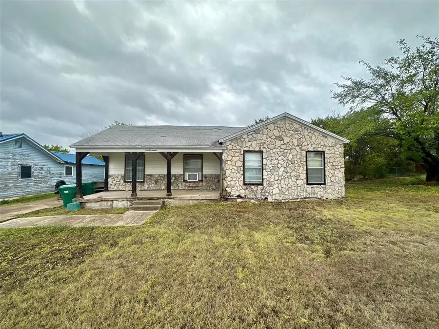 617 E 5th Street, Ellis, TX 75125 - #3