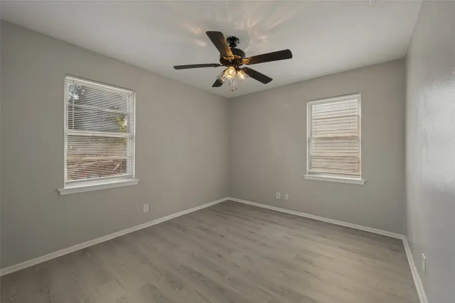 408 E Tucker Boulevard, Arlington, TX 76010 - #3