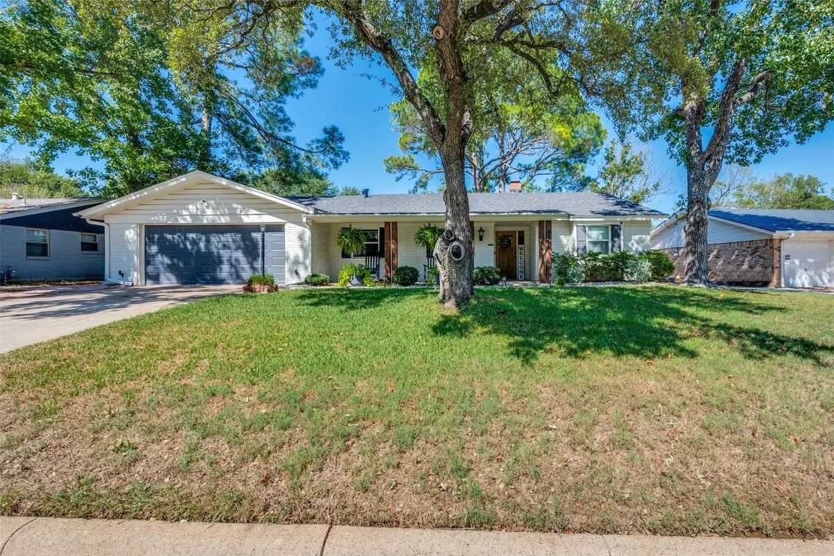 820 Overhill Drive, Hurst, TX 76053 - #1