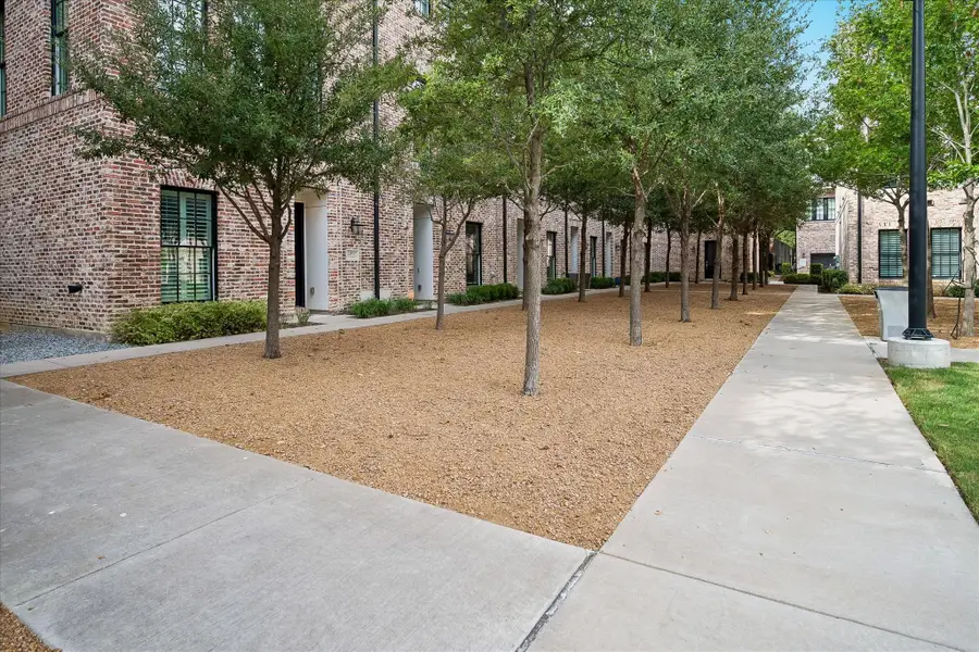 14957 Oak Street, Addison, TX 75001 - #2