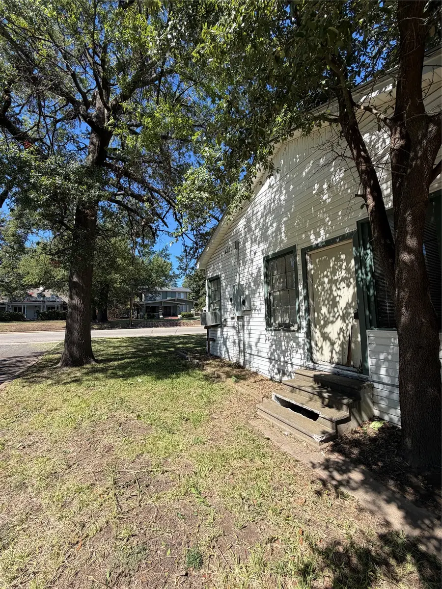 424 Church Street, Sulphur Springs, TX 75482 - #3