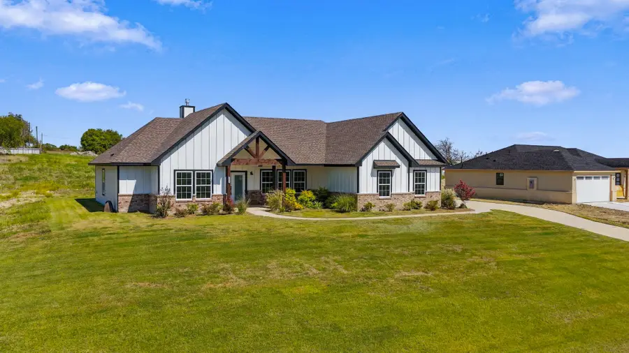 1021 Don Eve Court, Azle, TX 76020 - #2