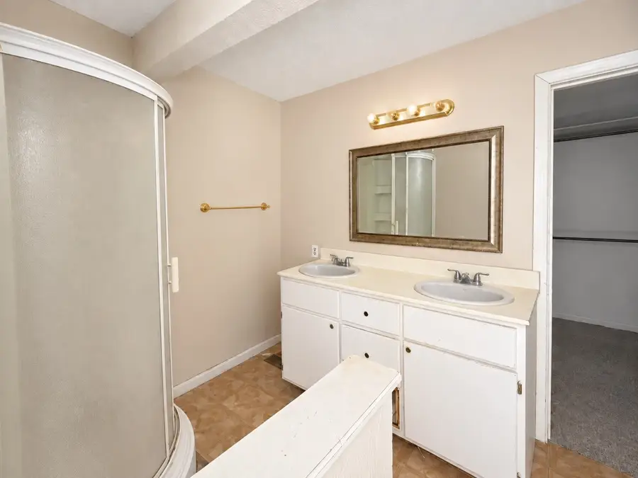 818 Avenue P, Sunray, TX 79086 - #3