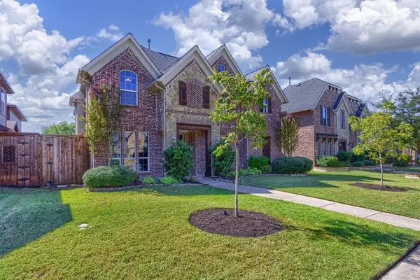 1111 Fossil Lake Drive, Frisco, TX 75036