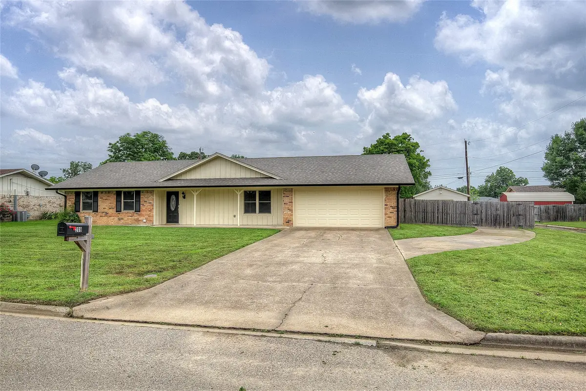 209 Myndi Circle, Sulphur Springs, TX 75482 - #1