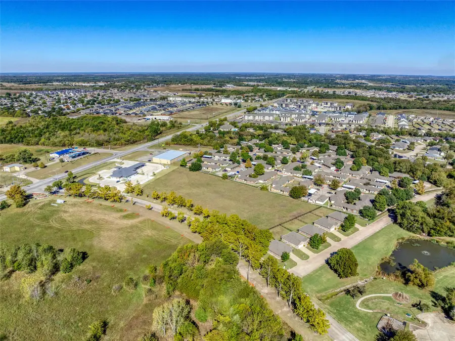 3705 W Park Avenue, Sherman, TX 75092 - #2