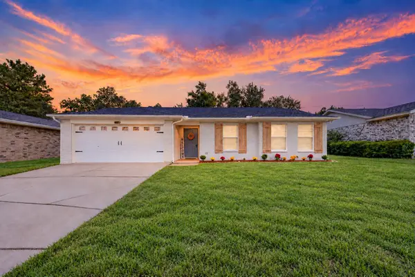 617 S Waxahachie Street, Mansfield, TX 76063