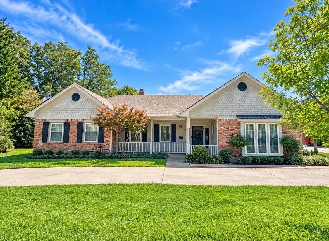 1500 E California Street, Gainesville, TX 76240 - #1