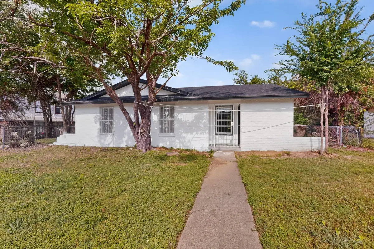 301 Stoneport Drive, Dallas, TX 75217 - #1