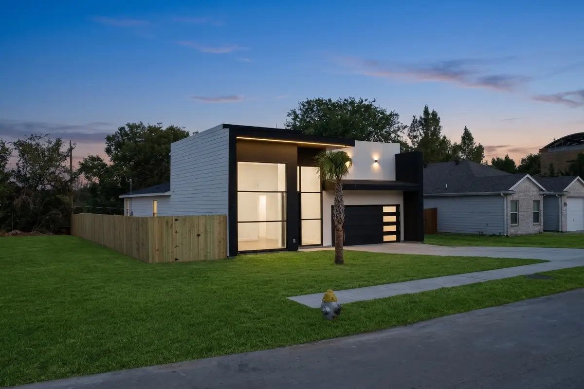 6524 Teague Drive, Dallas, TX 75241 - #1