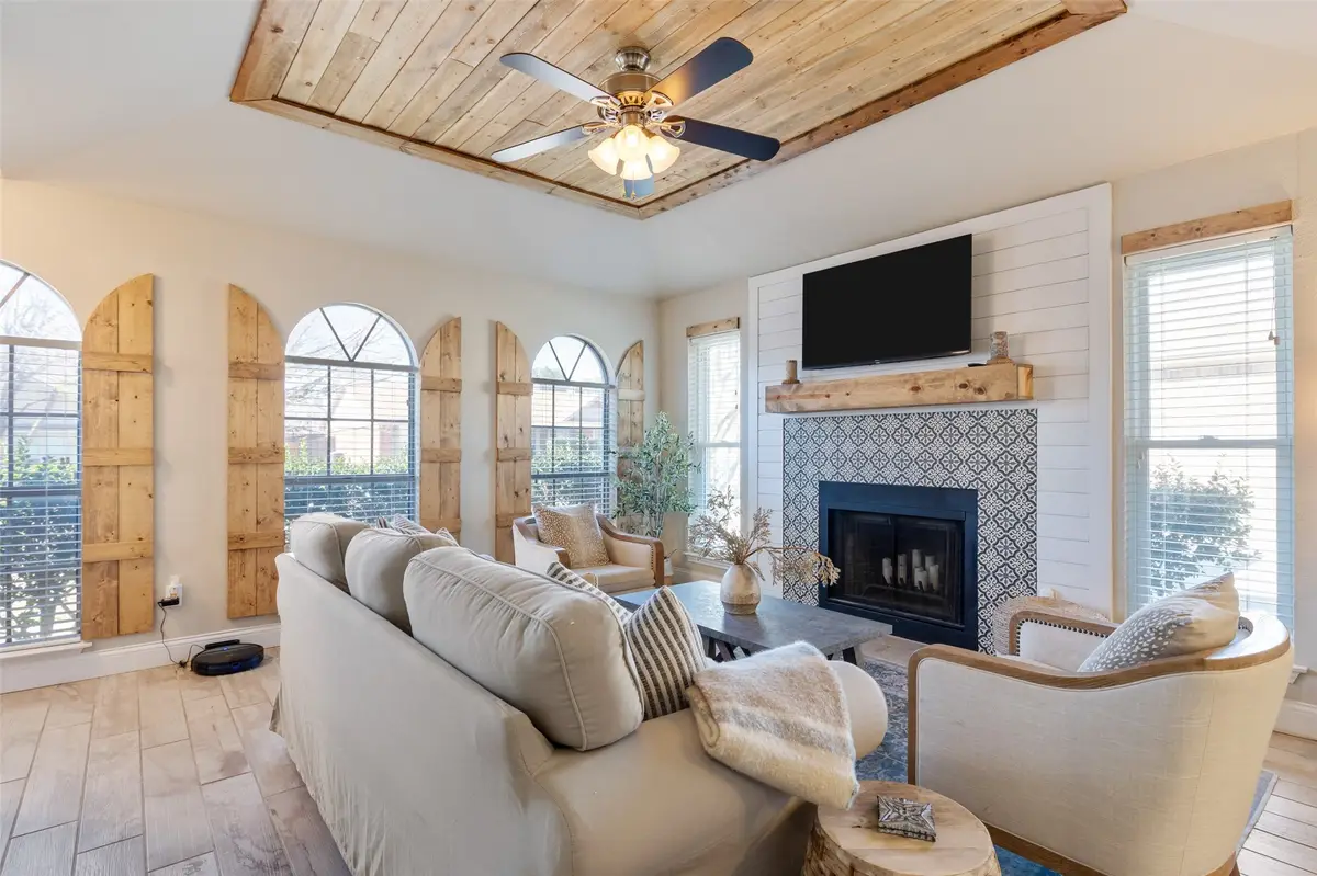 2918 Clover Lane, Euless, TX 76039 - #1