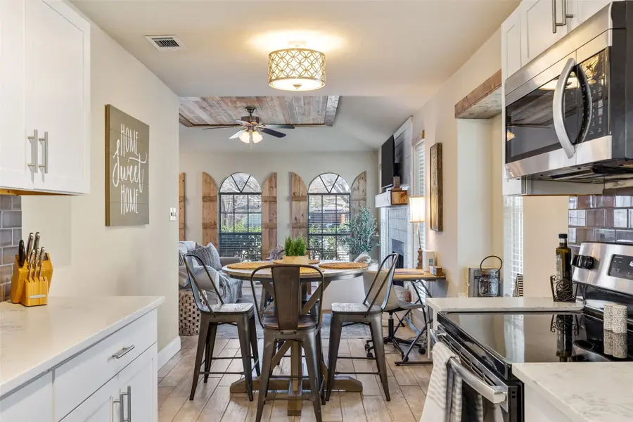 2918 Clover Lane, Euless, TX 76039 - #3